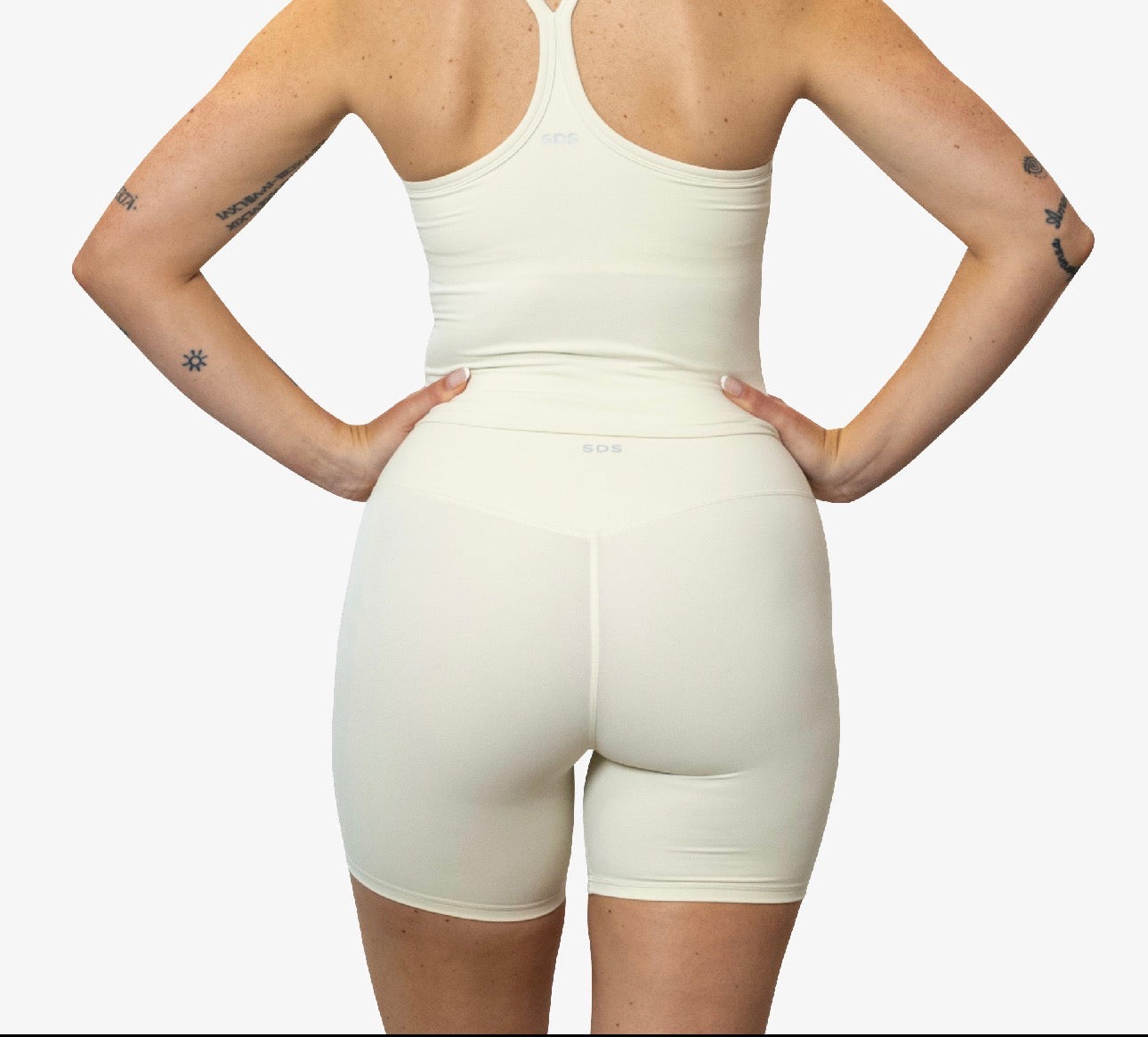 Biker Shorts mid length V3 - Meringue
