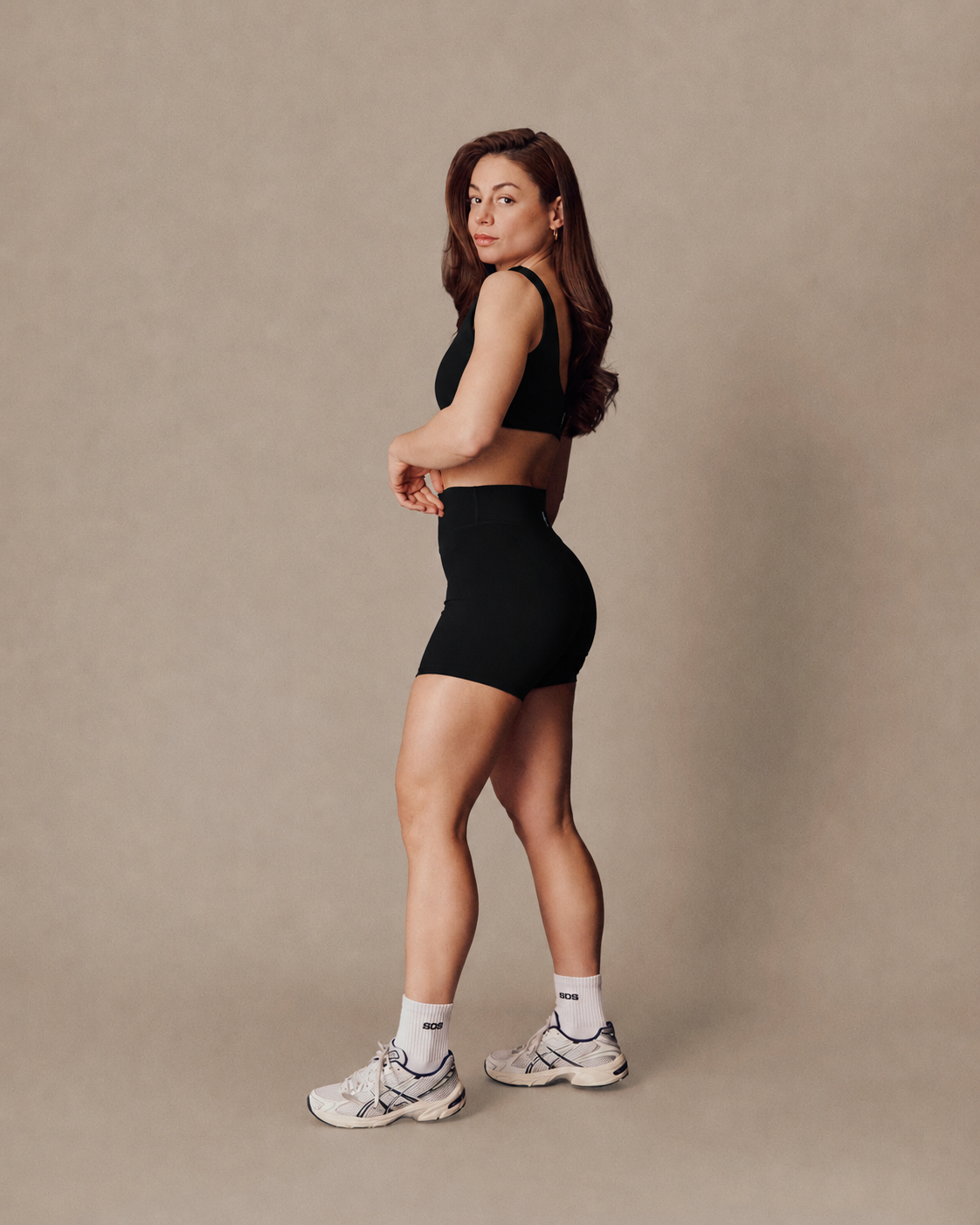 SculptFlex Shorts - Extra V-Shape Mid Length - Black