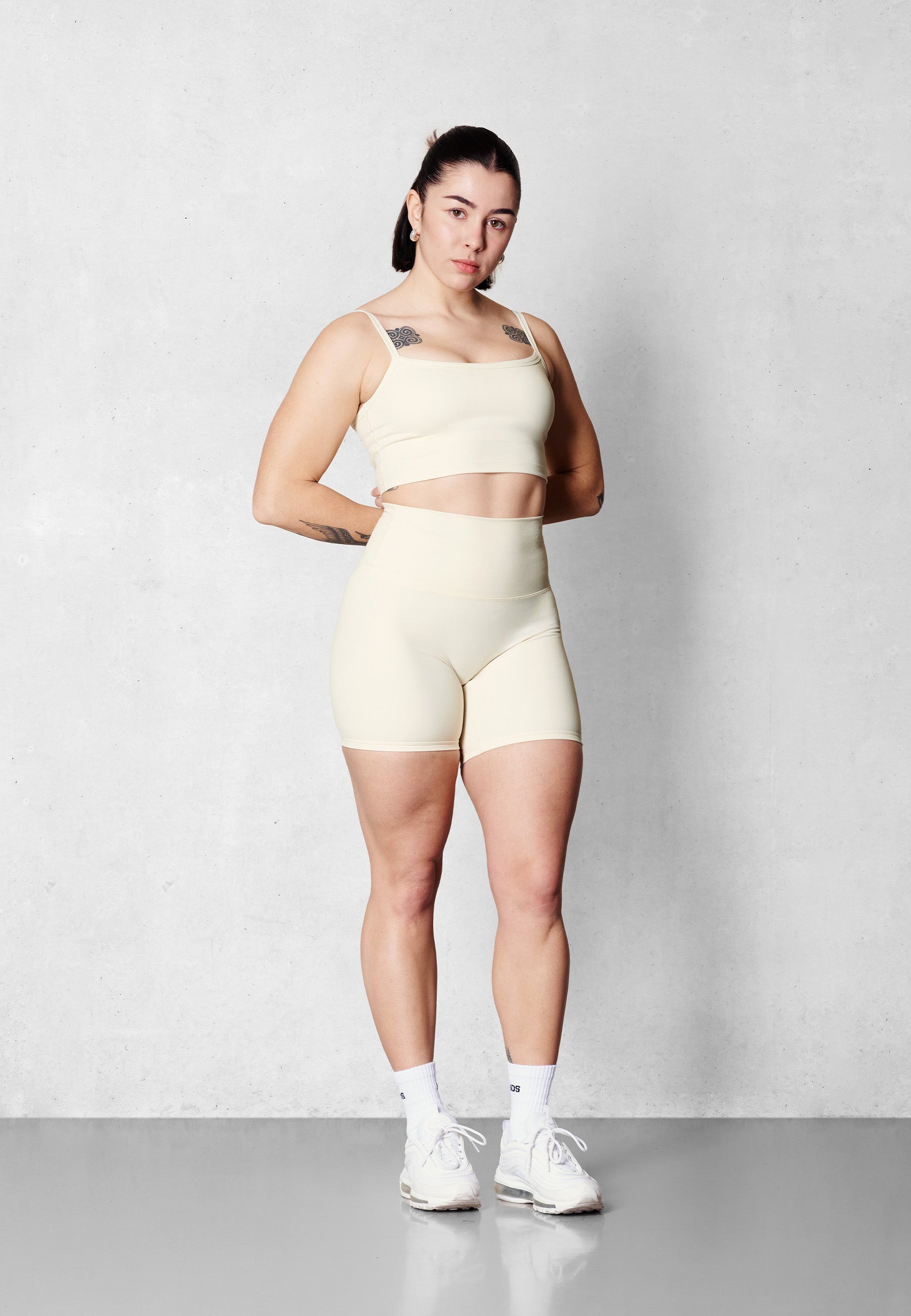 Biker Shorts mid length V3 - Meringue