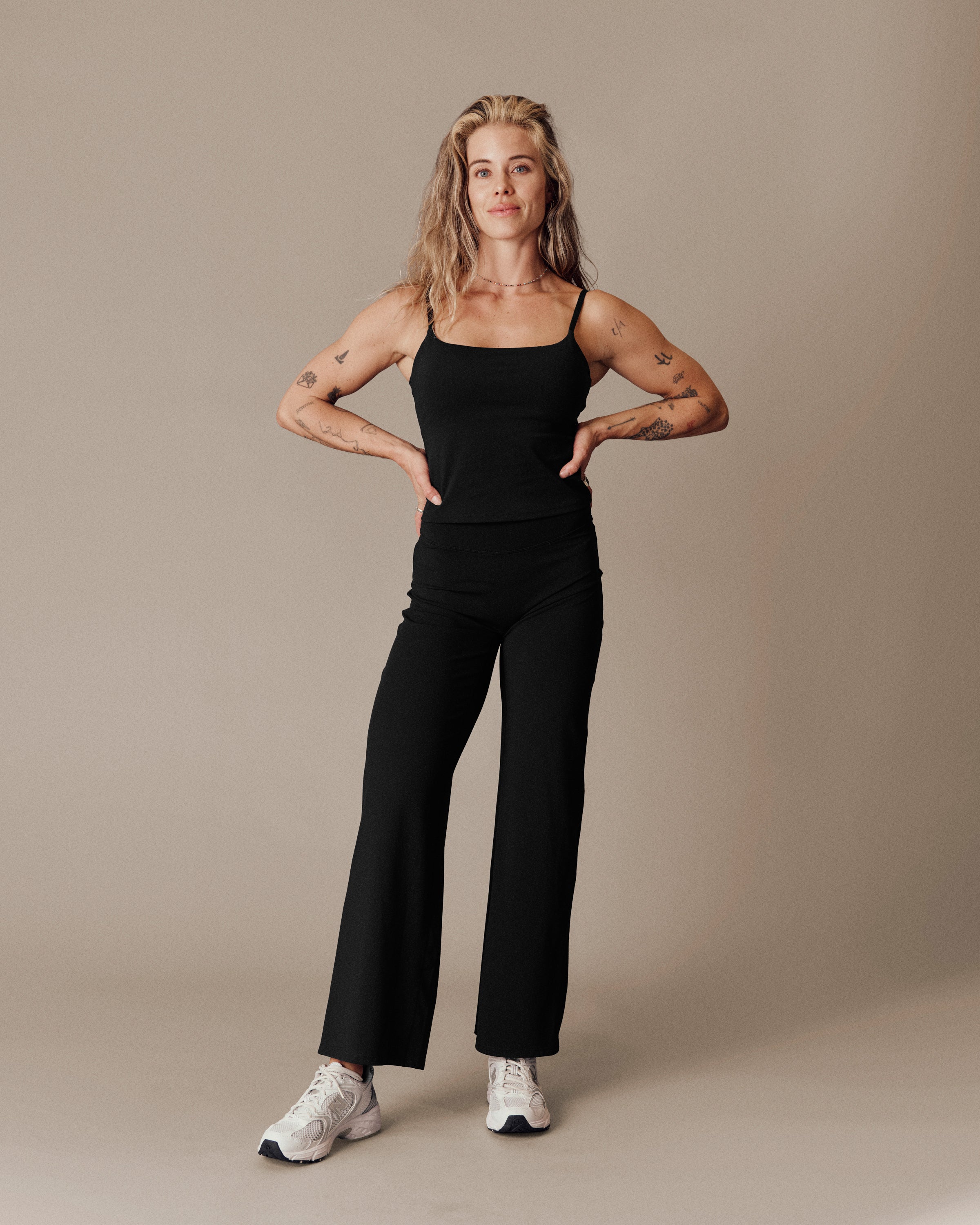 SculptFlex Straight Leg Pants - Black