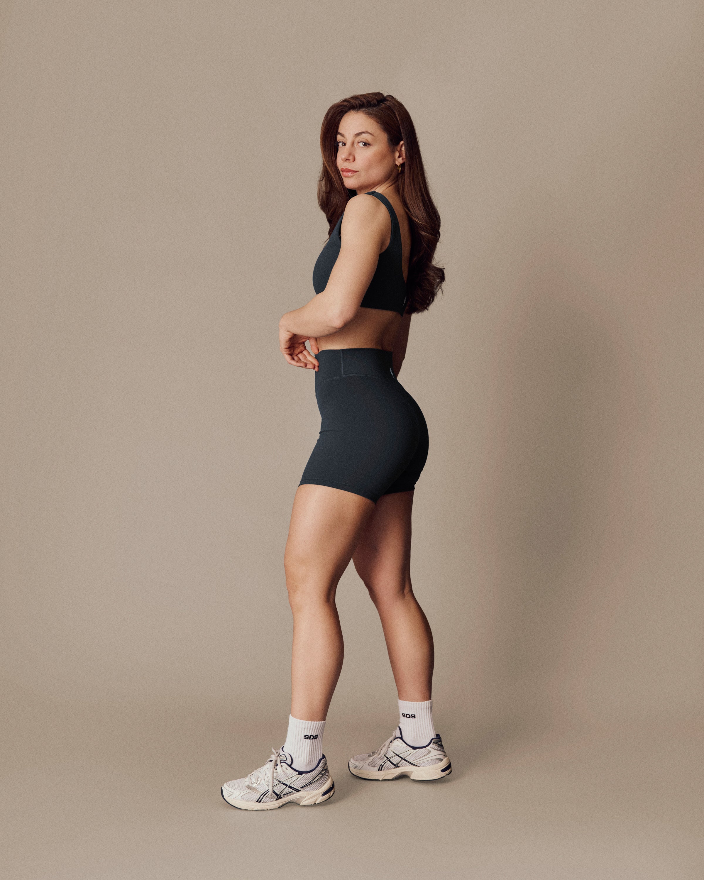 SculptFlex Shorts - Extra V-Shape Mid Length - Midnight