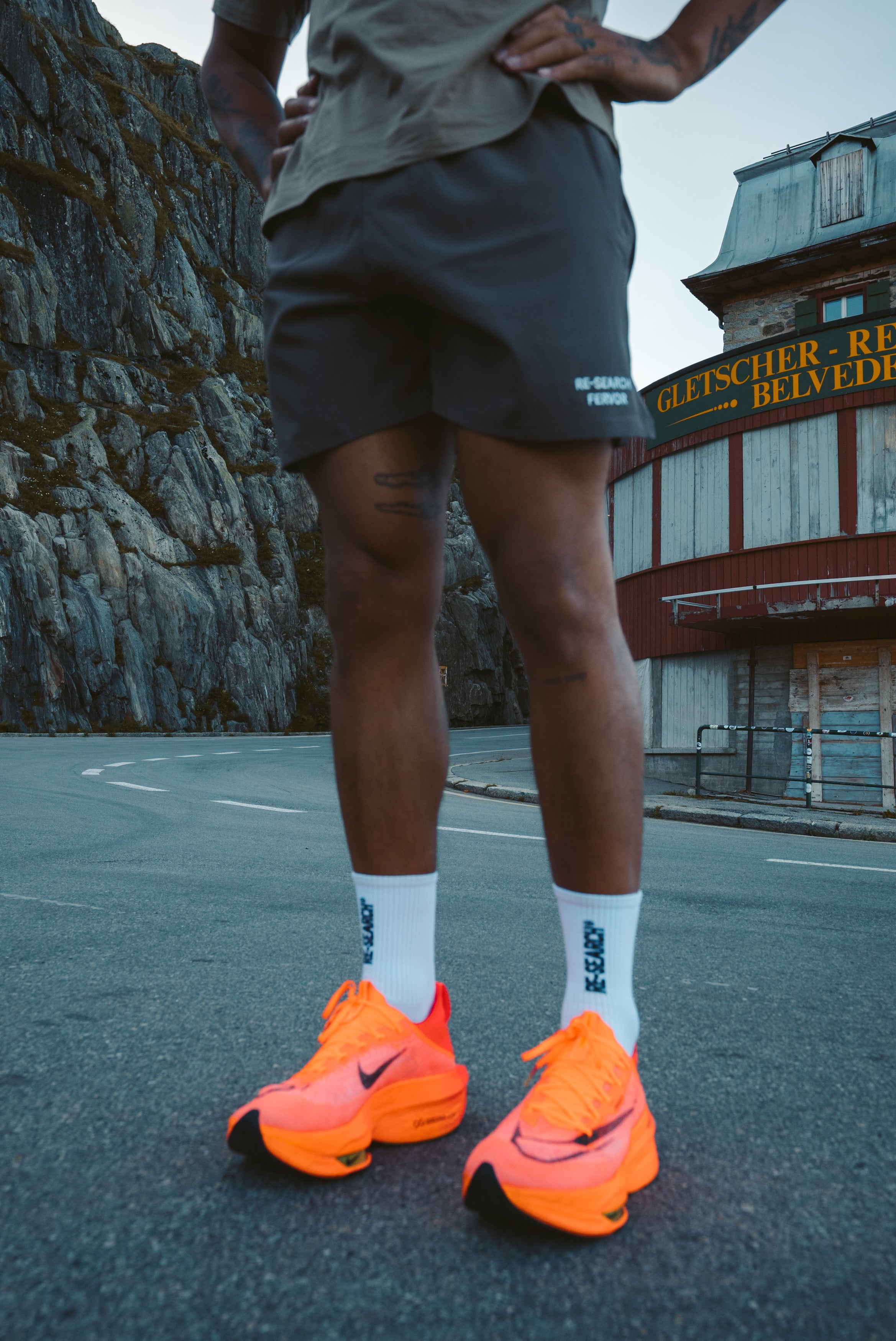 RE-SEARCH Performance Socks