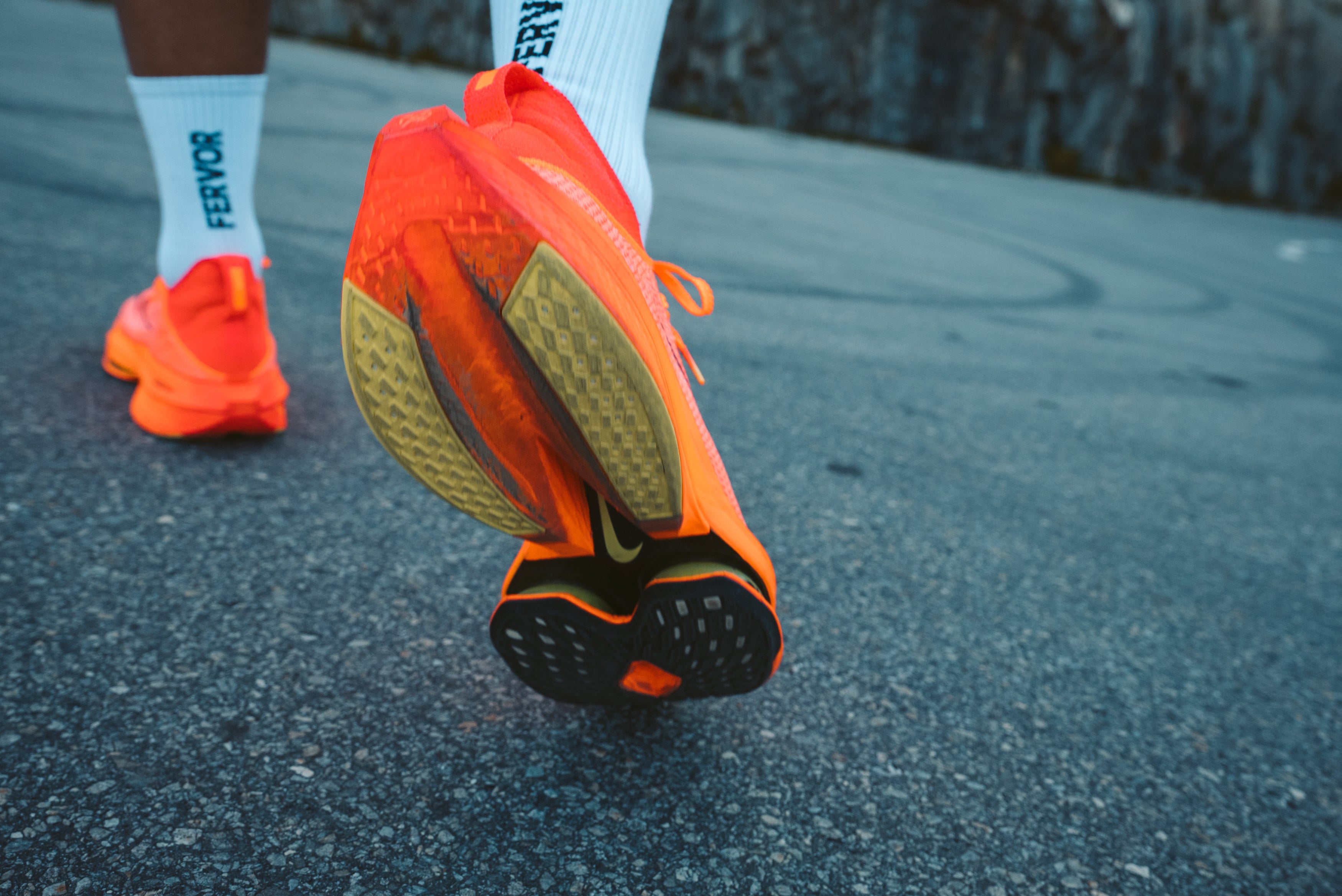 RE-SEARCH Performance Socks