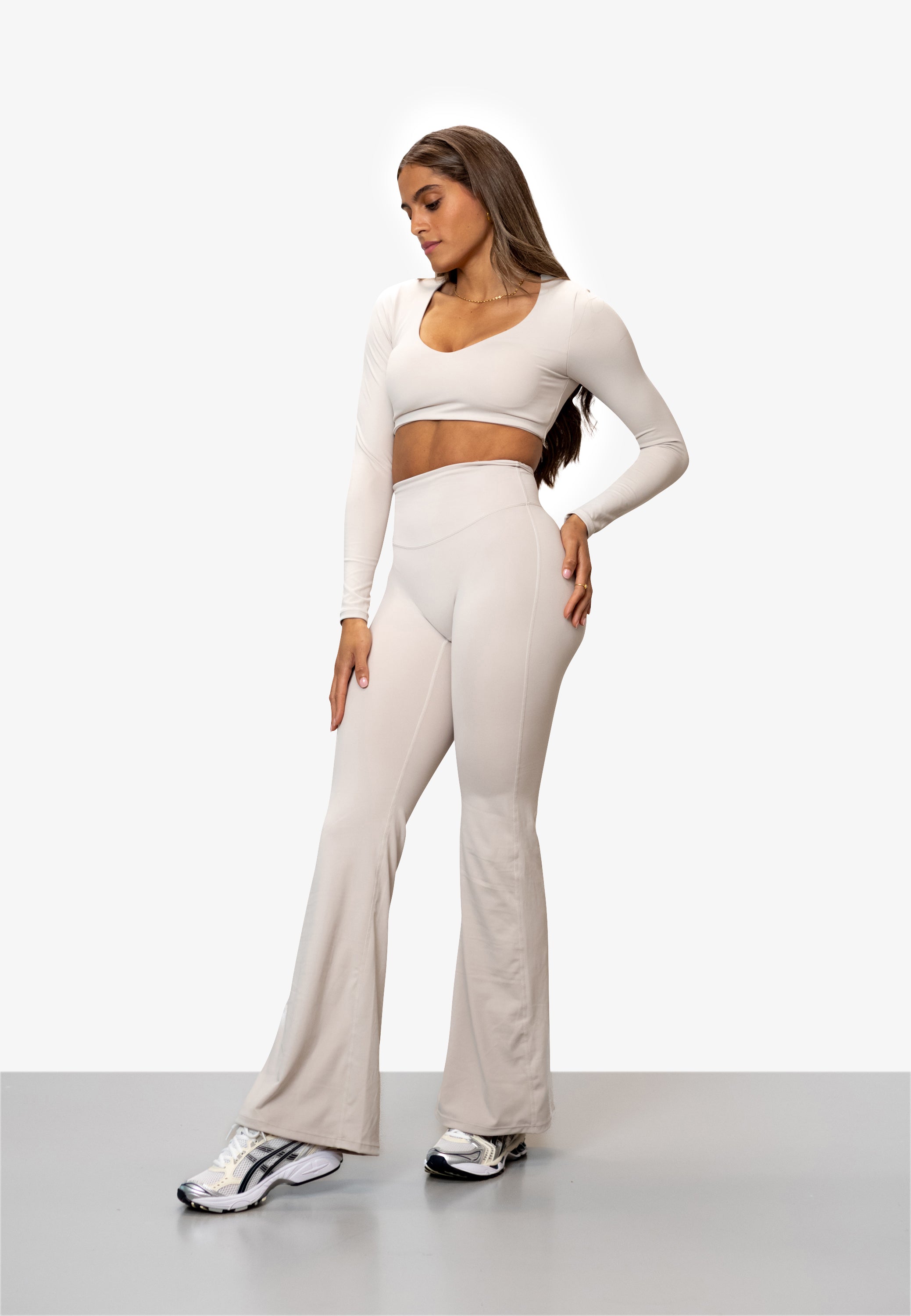 V2 Flare Leggings - Hidden Scrunch - Pearl