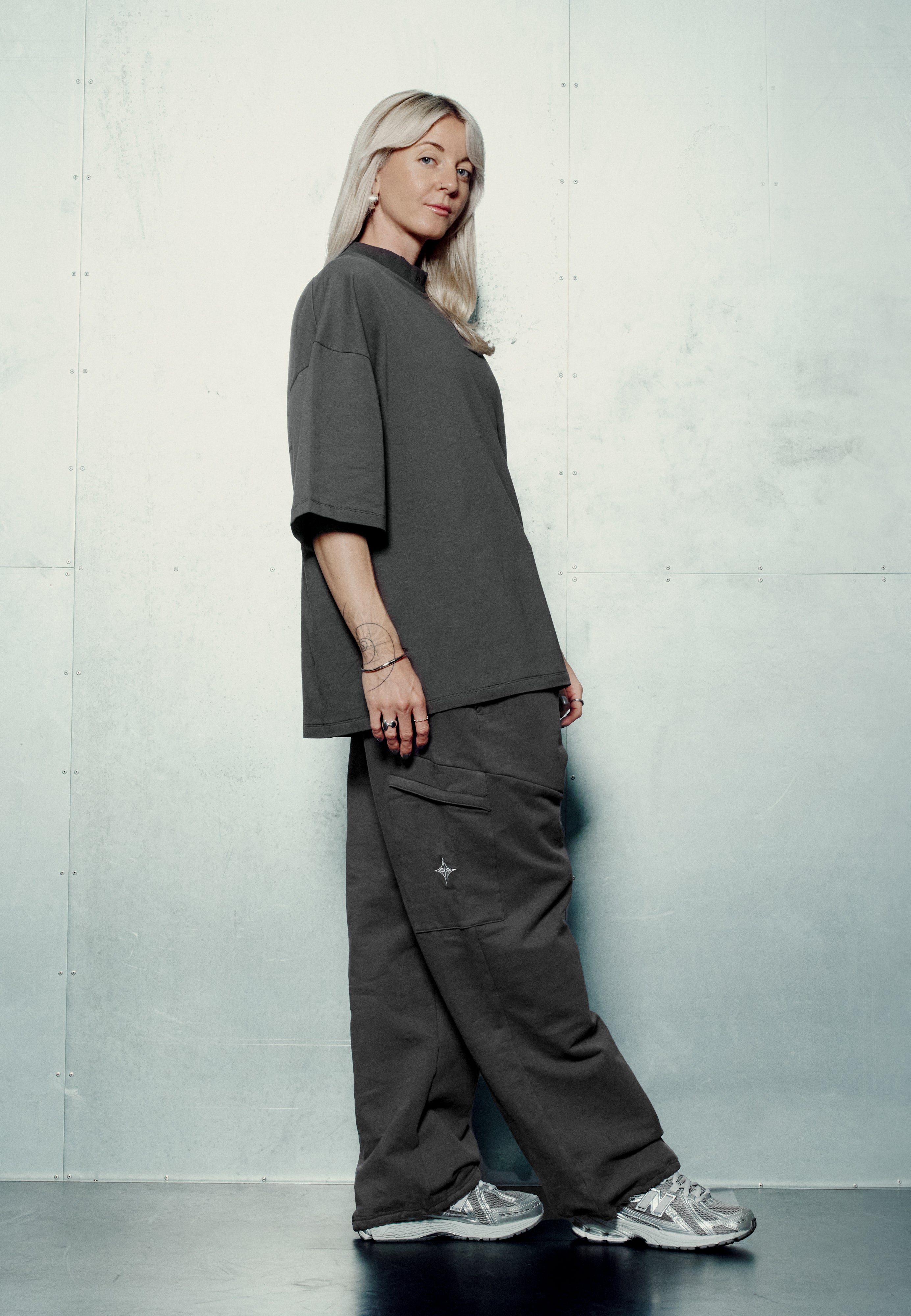 Signature Oversized T - Grau