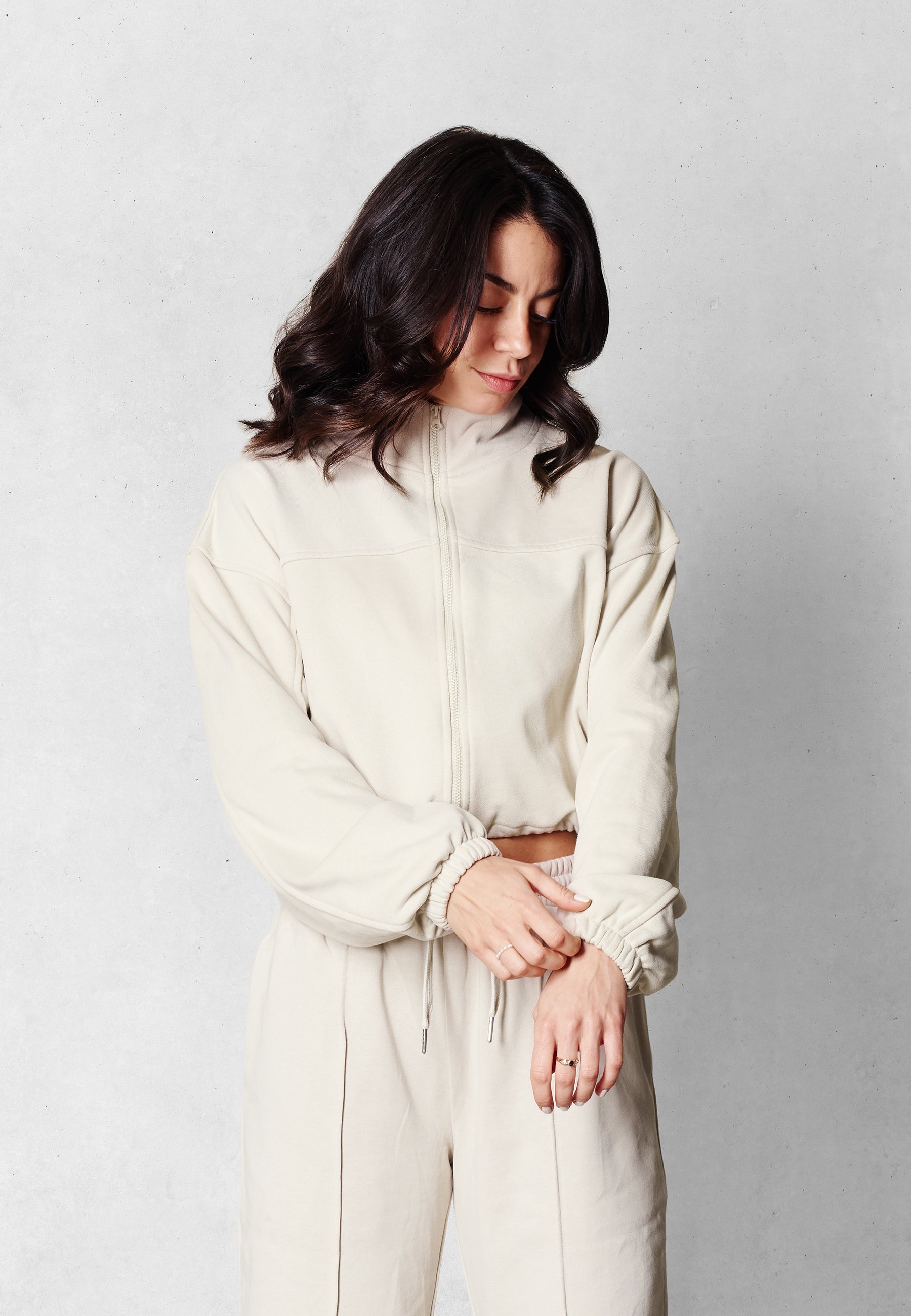 Gekürzte Pulloverjacke - Beige