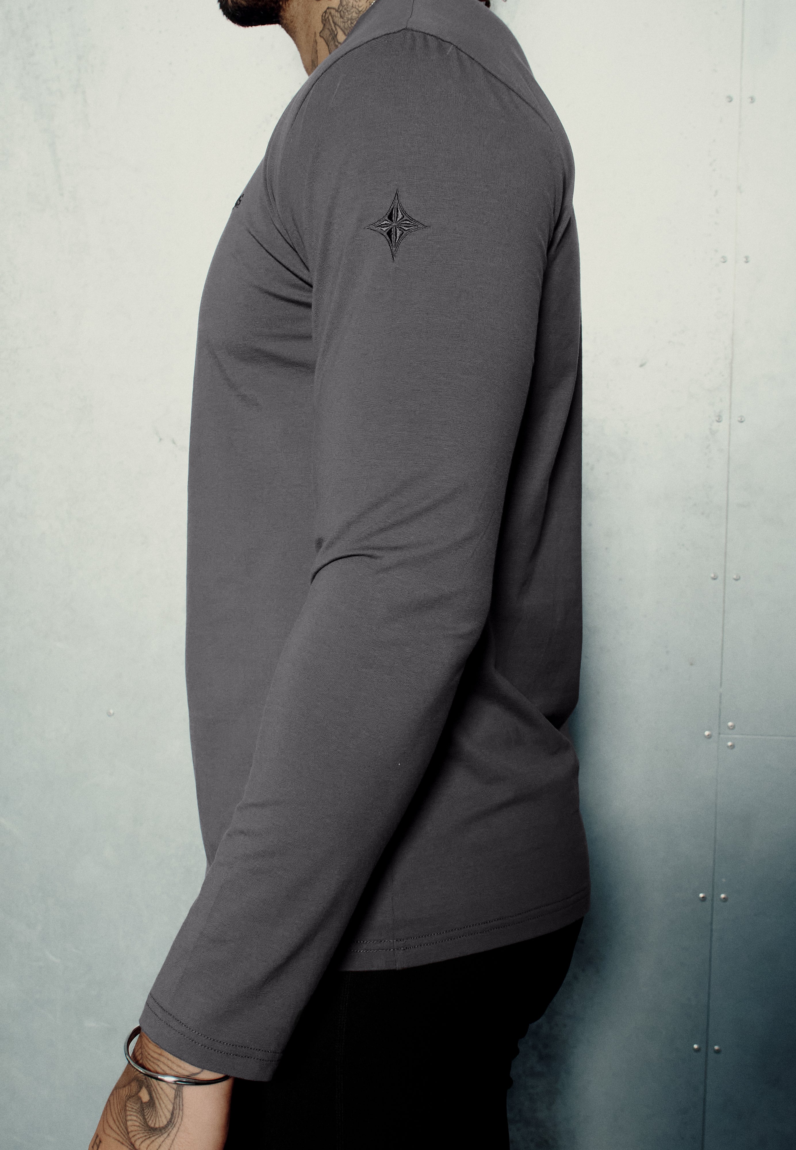 Essential Longsleeve - Grau