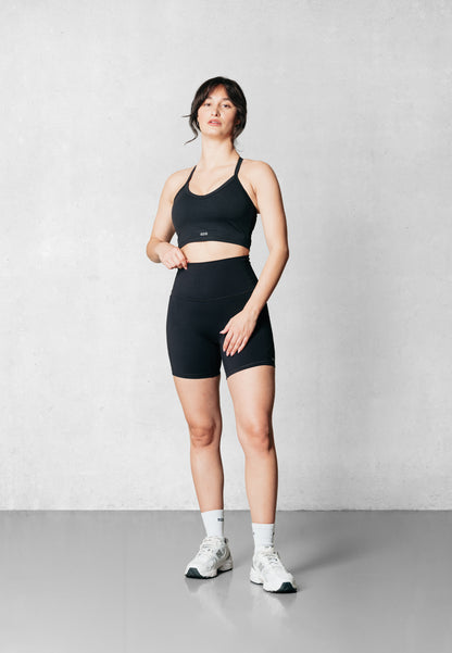 Performance Run Biker Shorts - Schwarz