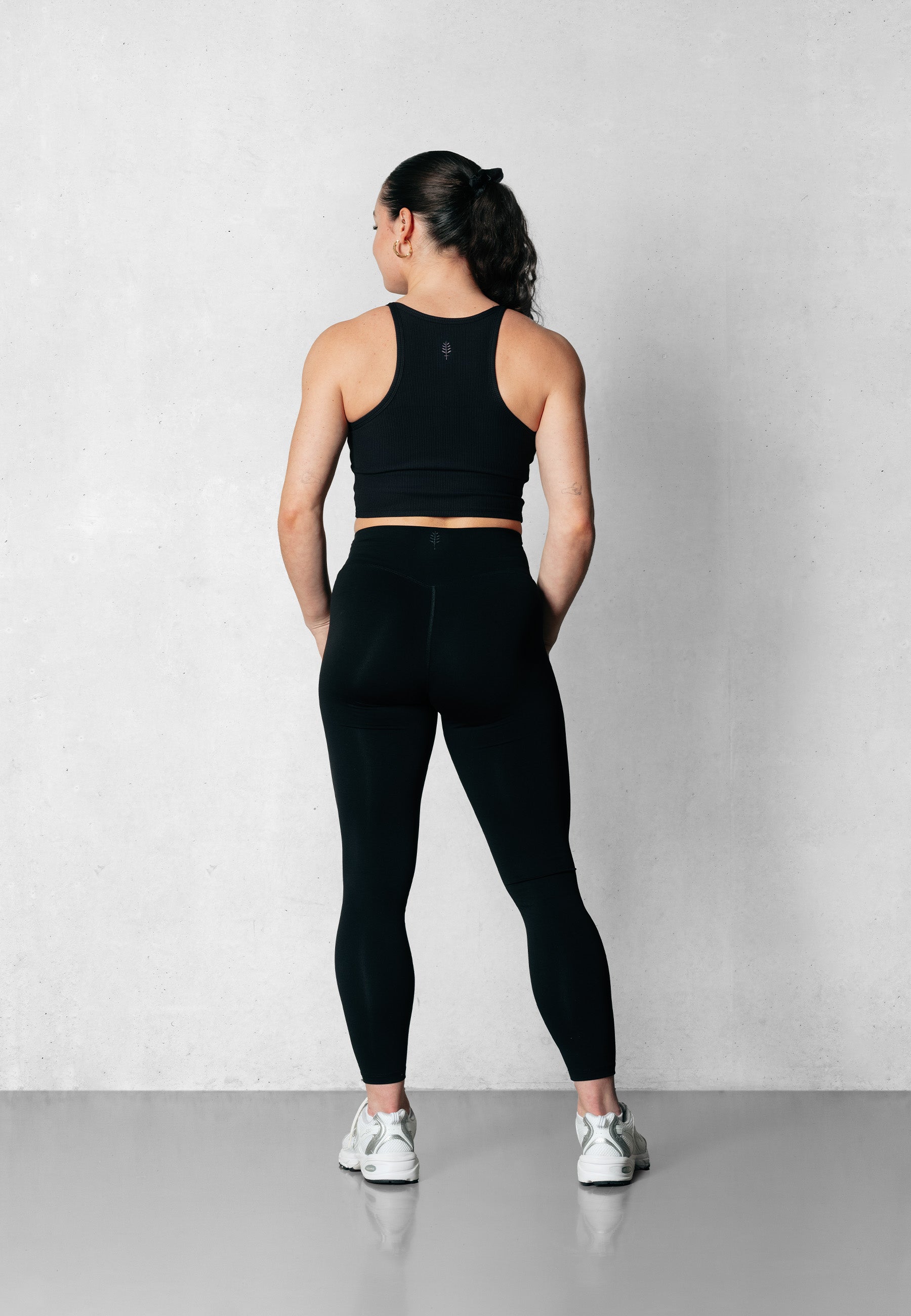 Ribbed High Neck Bra - Black