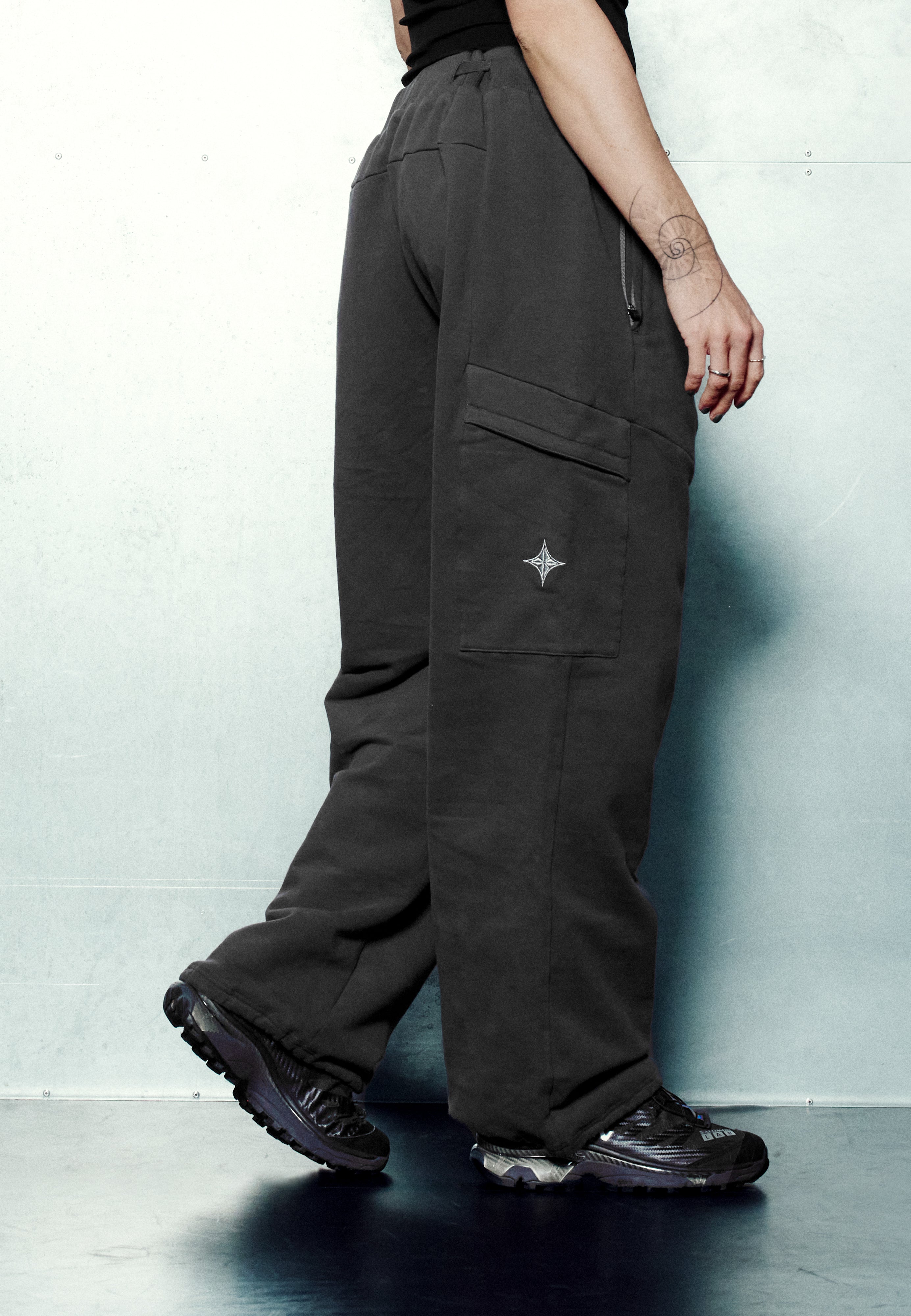 Tracer Pants Oversized - Grey