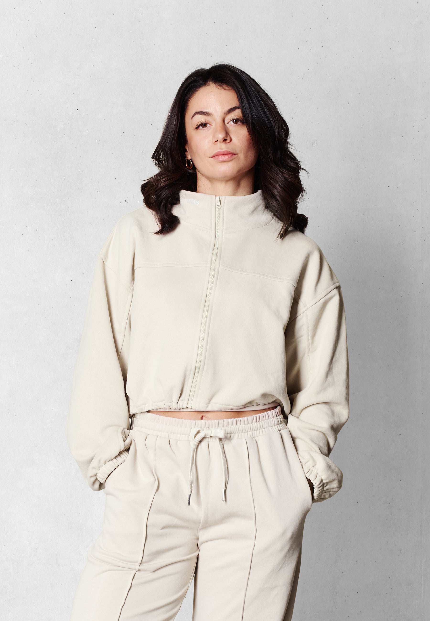 Full Zip Cropped Sweater - Beige