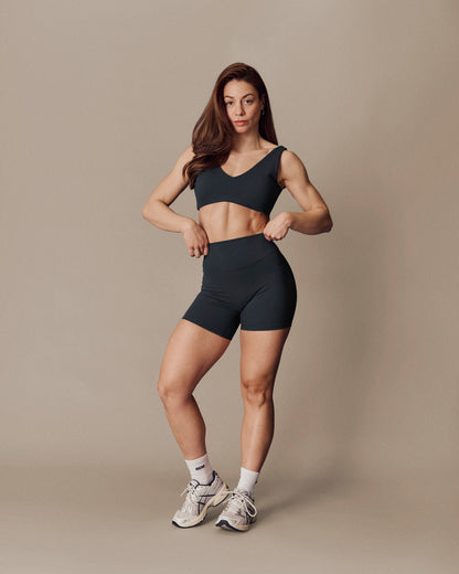 SculptFlex Shorts - Extra V-Shape Mid Length - Midnight