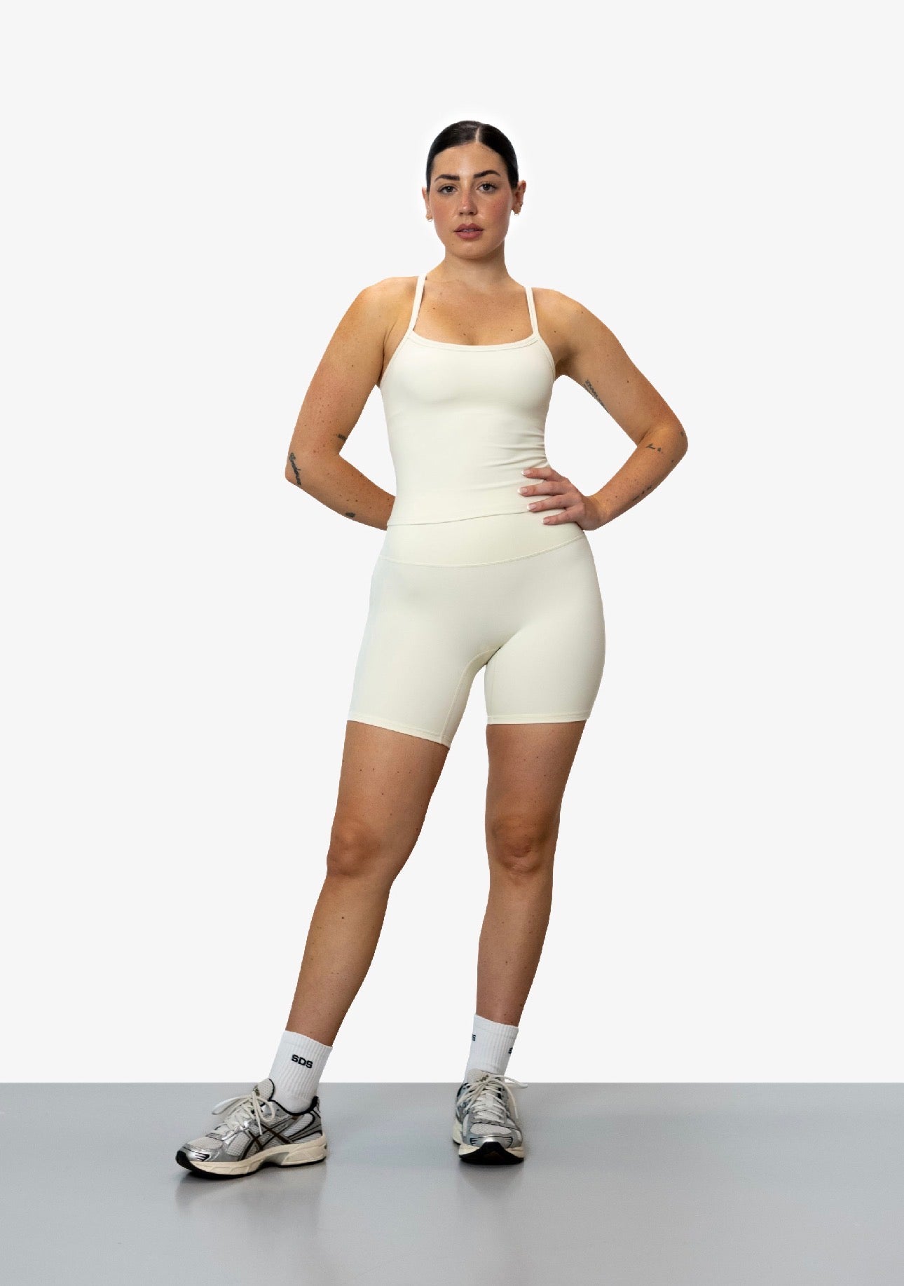 Biker Shorts mid length V3 - Meringue