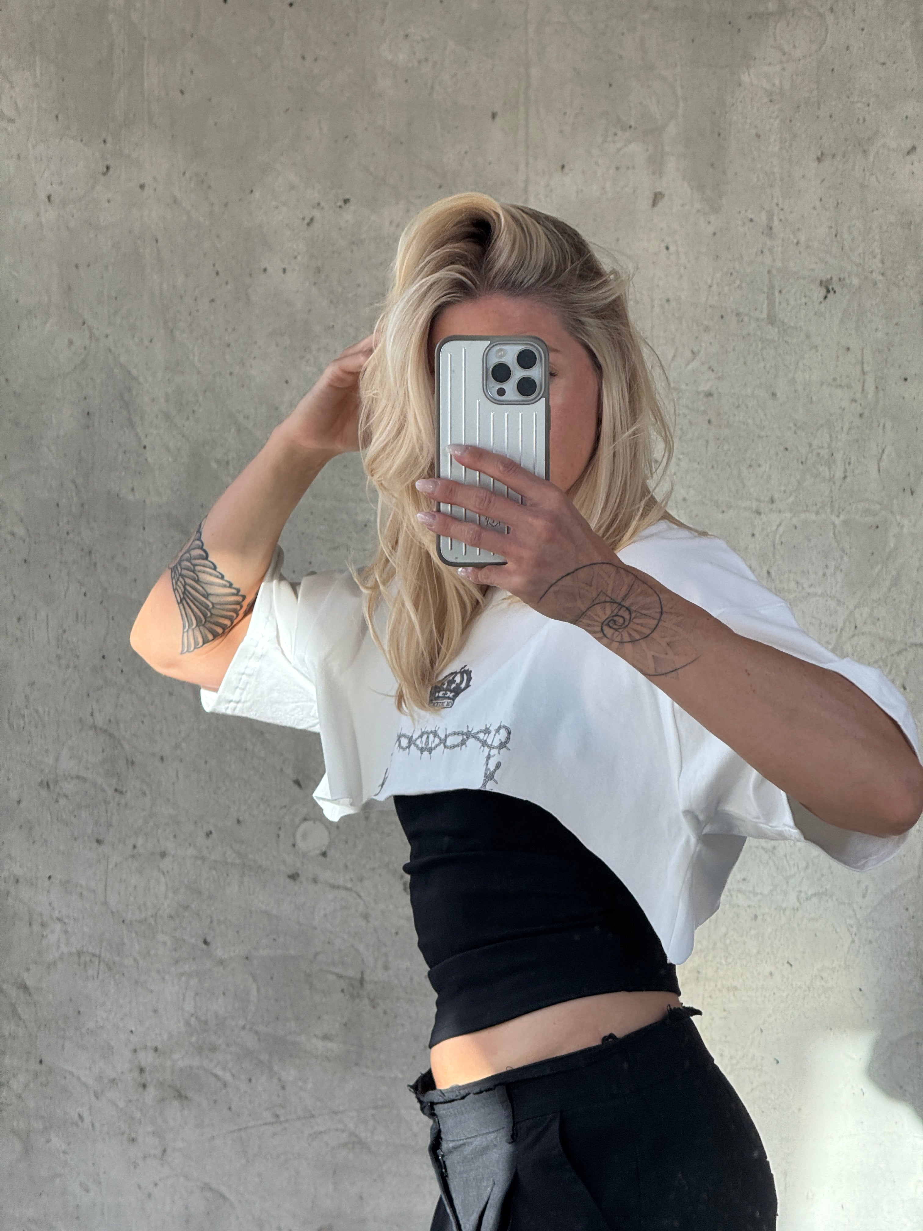 Cropped - Barbed-wire T