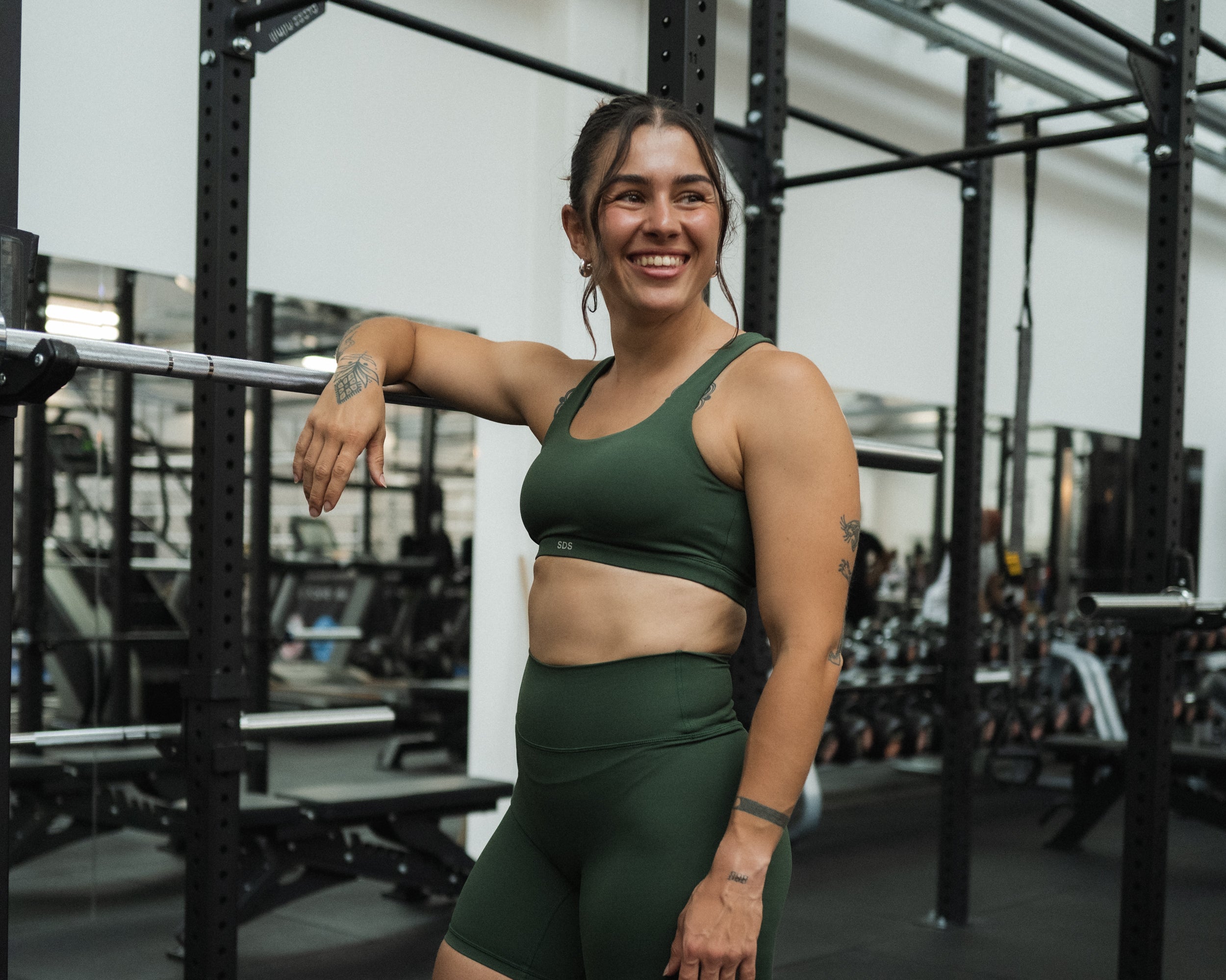 Open Back Bra - Impact Fabric - Ever green