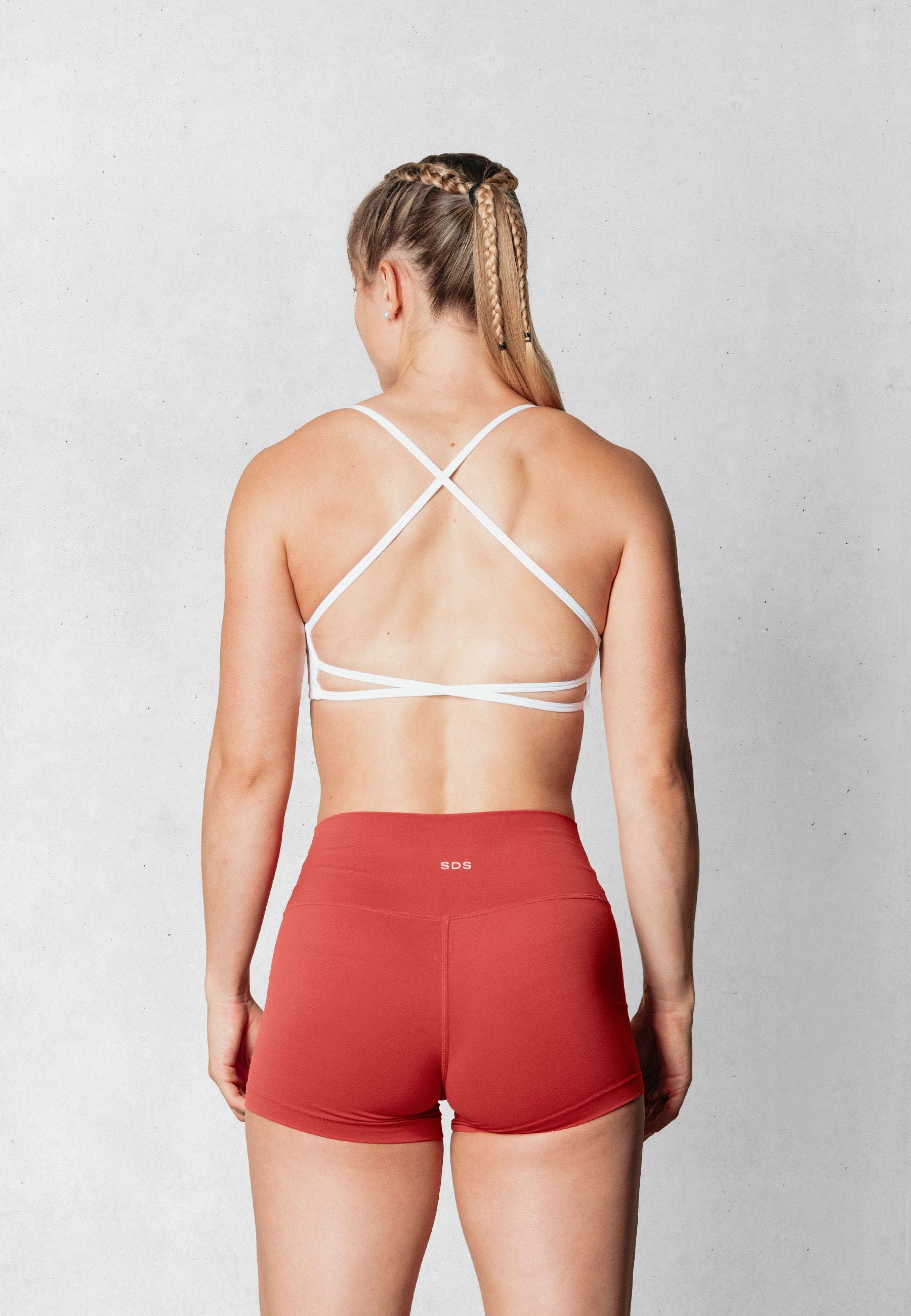 Brakini V1 - White