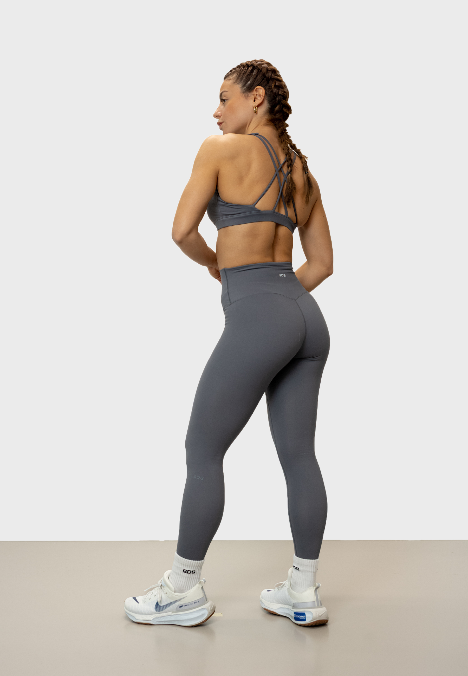 V-Shape V3 - Deep Grey