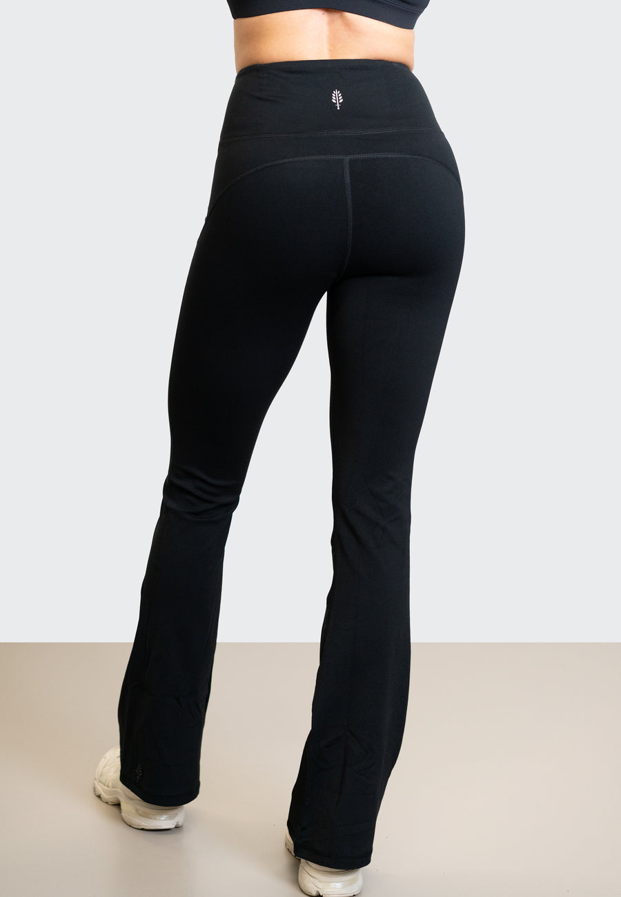 High-Rise Flared Pants - Black - Swiss Designer Sport